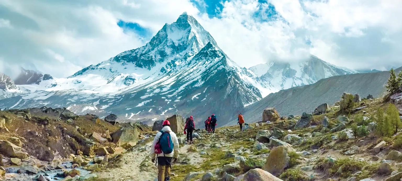 Expert Guided Treks