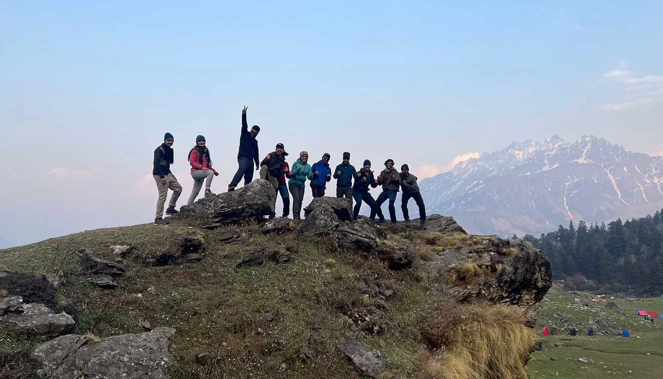 How-Pangarchulla-Peak-Looks-On-Day-6