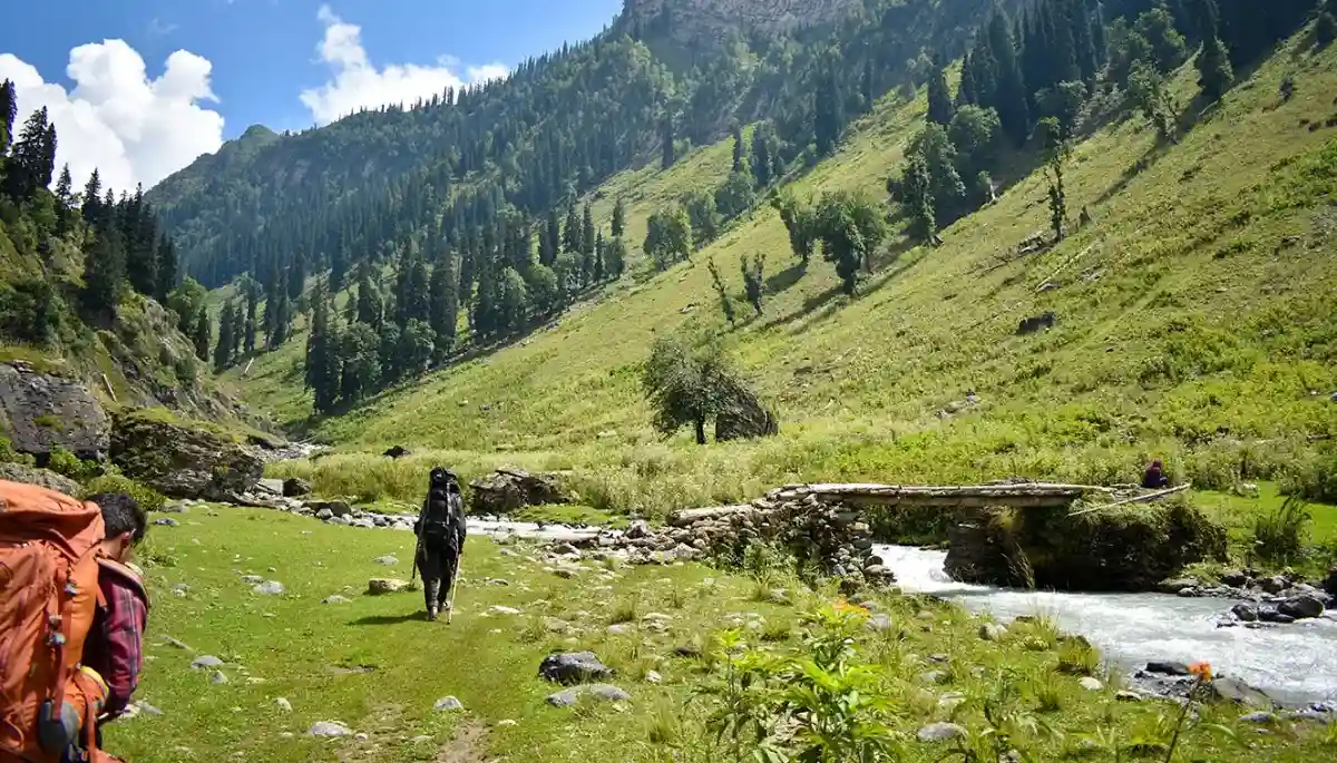 Nafran Valley Trek Day 2 Itinerary Nafran Valley Trek Day 2 Itinerary